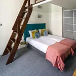 Corner Appartement *